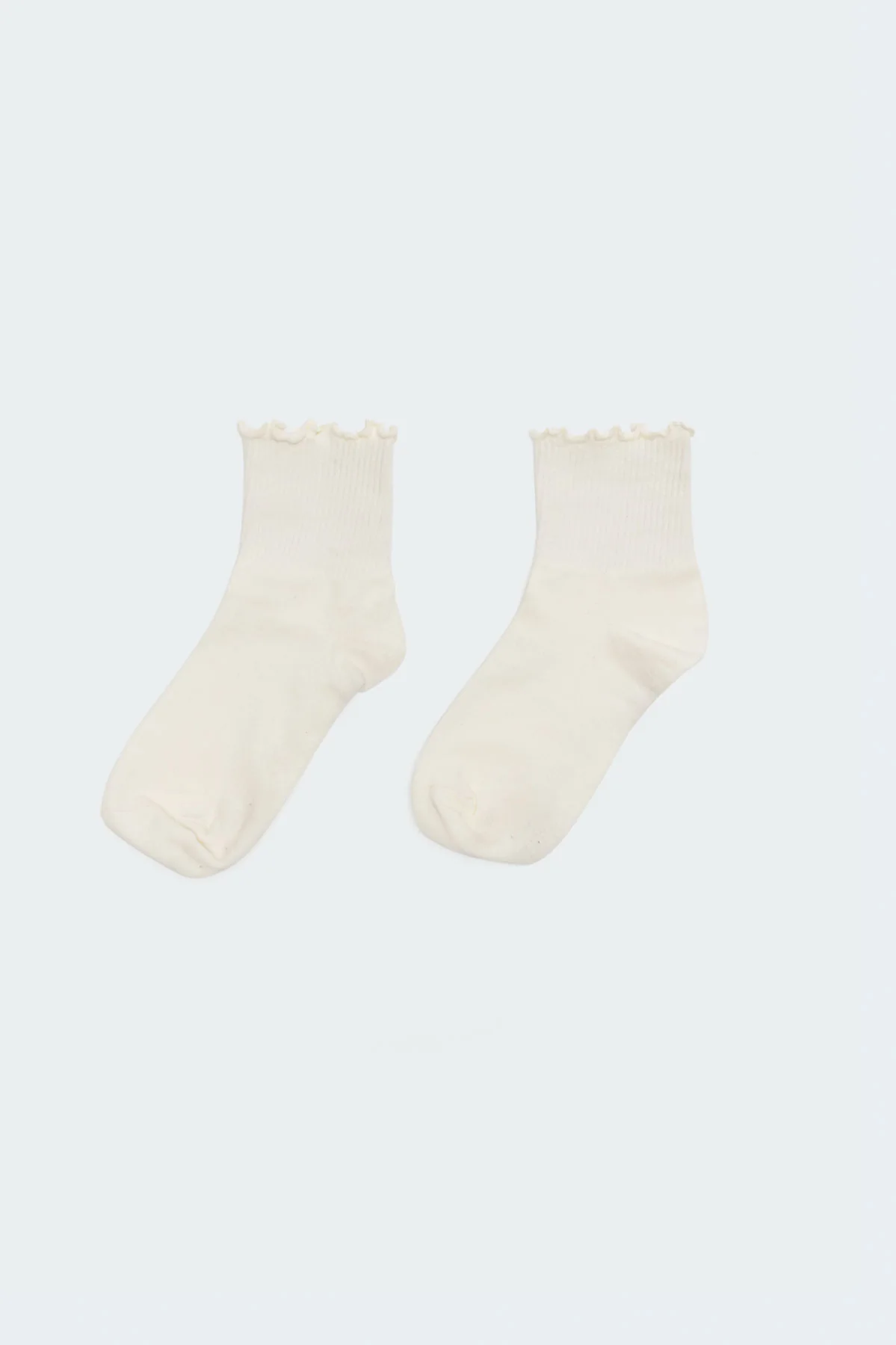 Frilled Hem Socks - Image 2