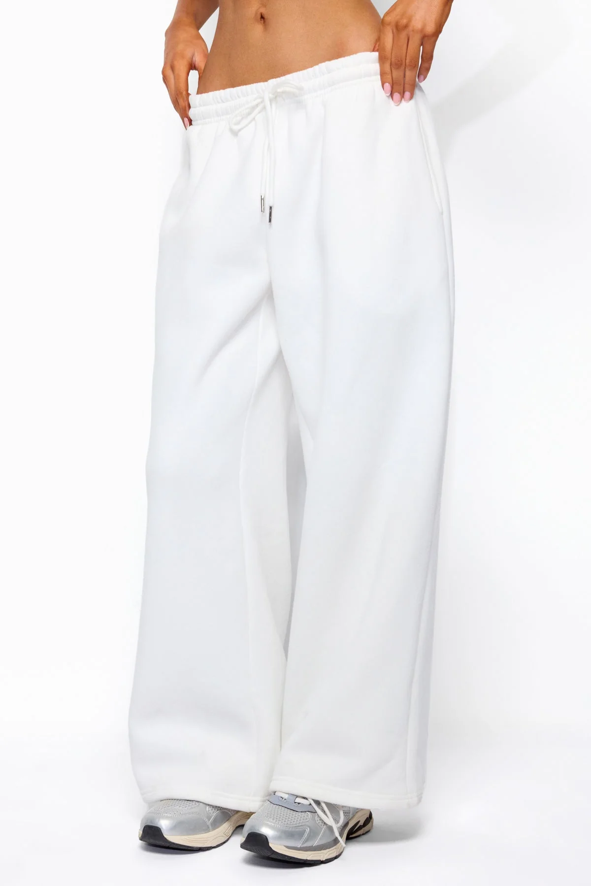Kamari Low Rise Wide Sweatpants - Image 3