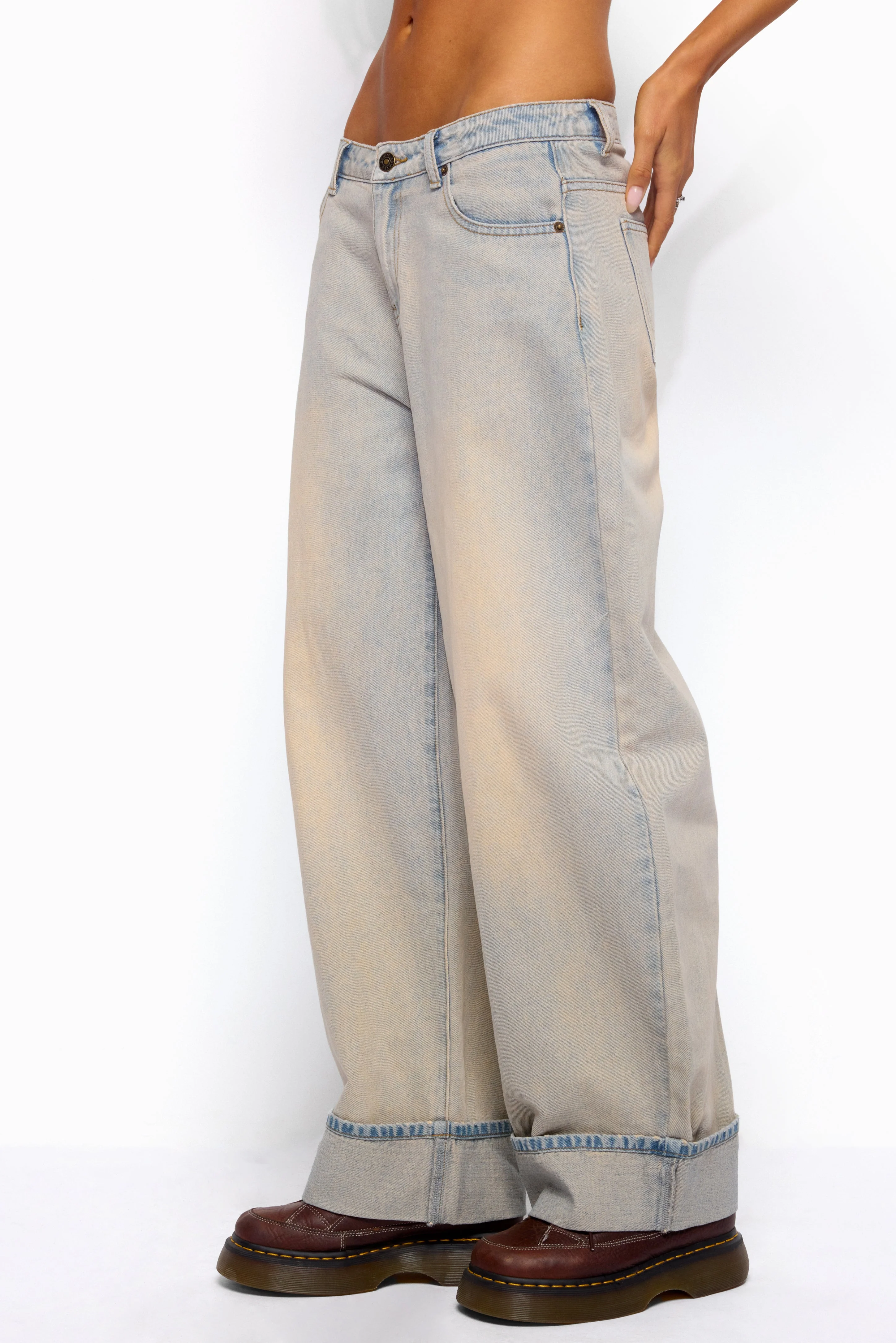 Kella Low Rise Baggy Jeans - Image 4