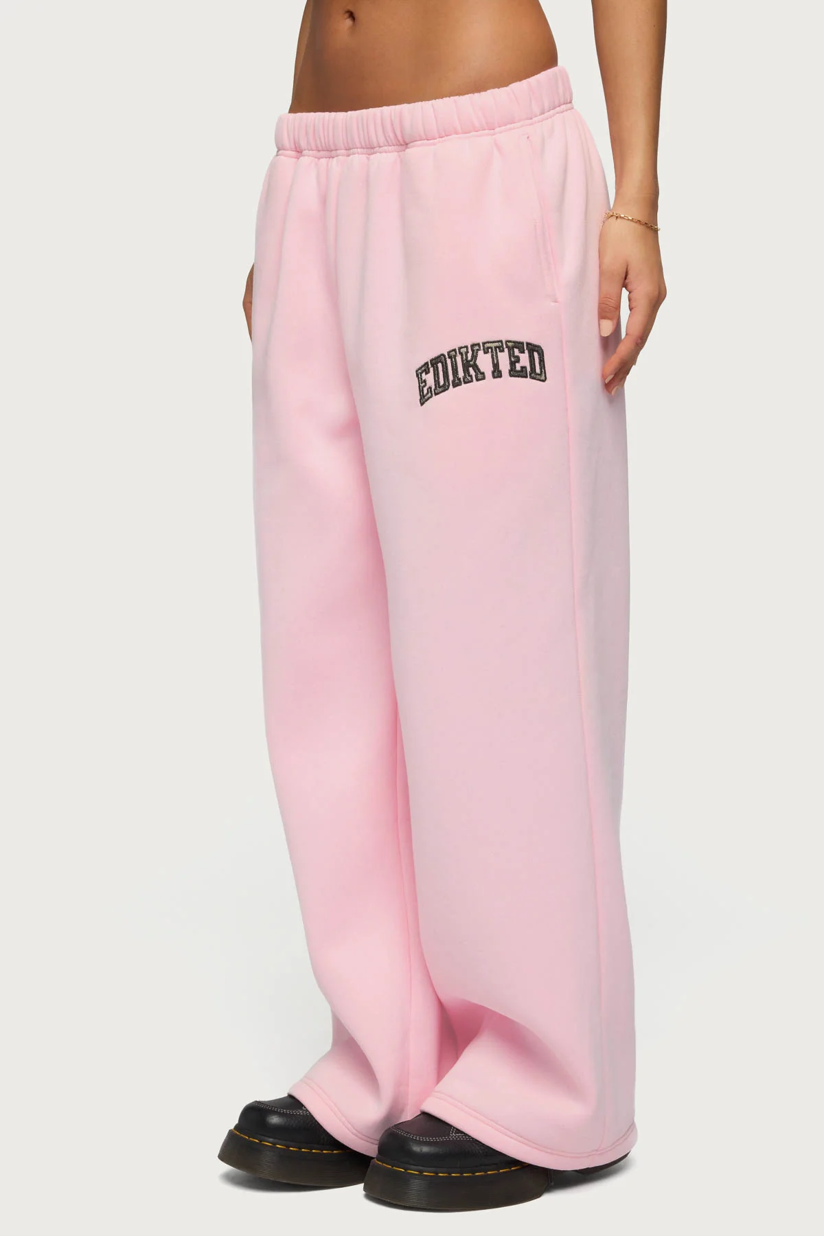 Edikted Crush Sweatpants - Image 3
