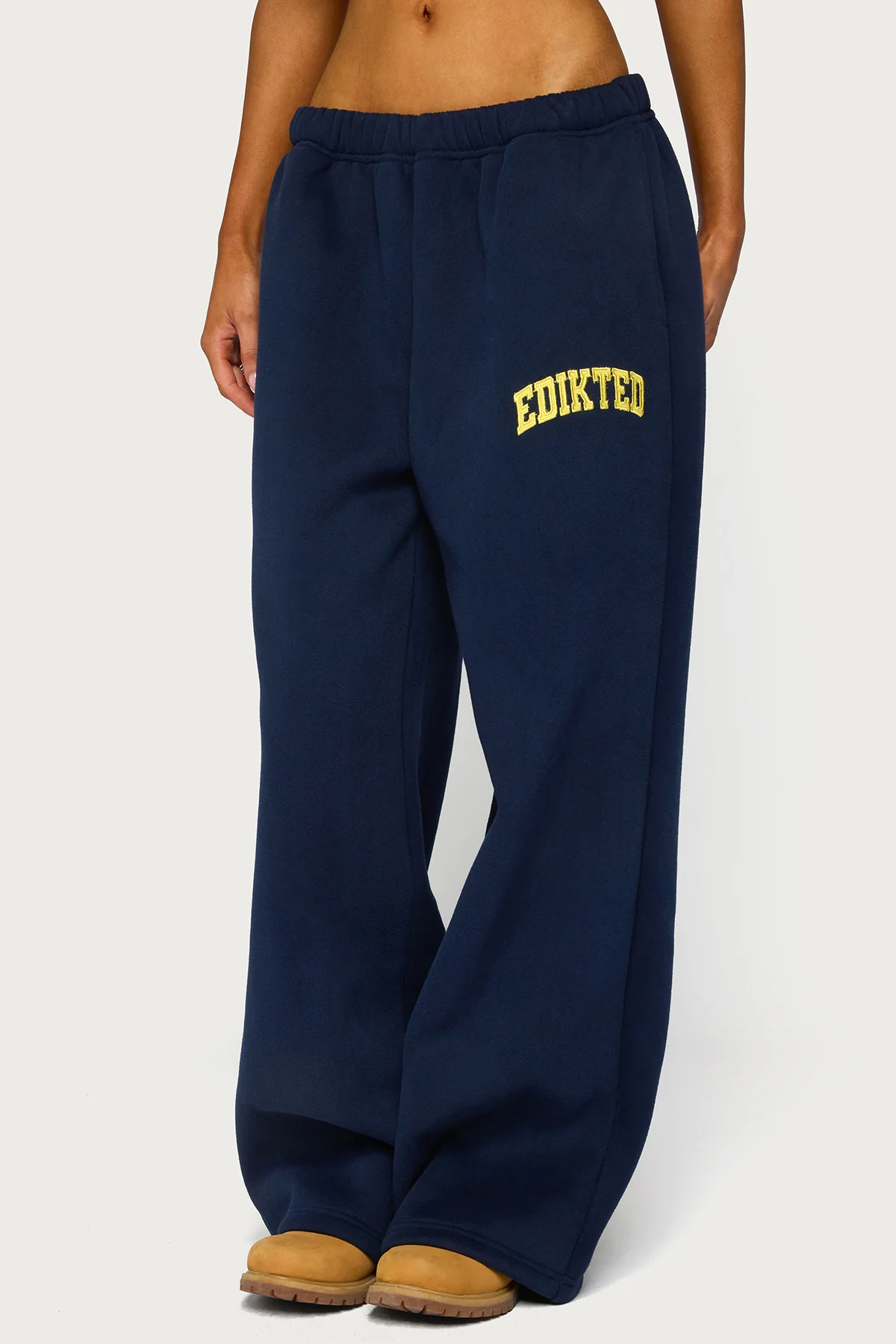 Edikted Crush Sweatpants - Image 4