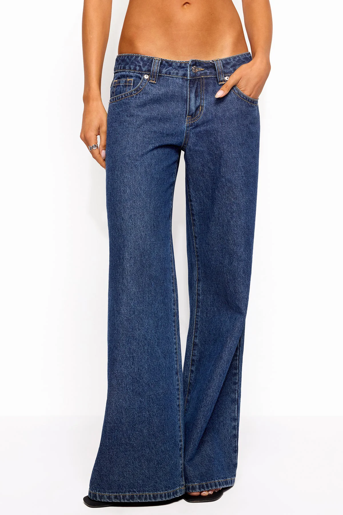 Raiyne Low Rise Wide Leg Jeans - Image 2
