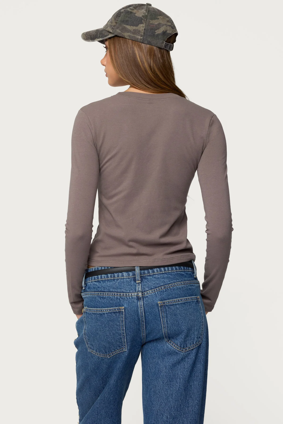 Kiyan Long Sleeve T Shirt - Image 5