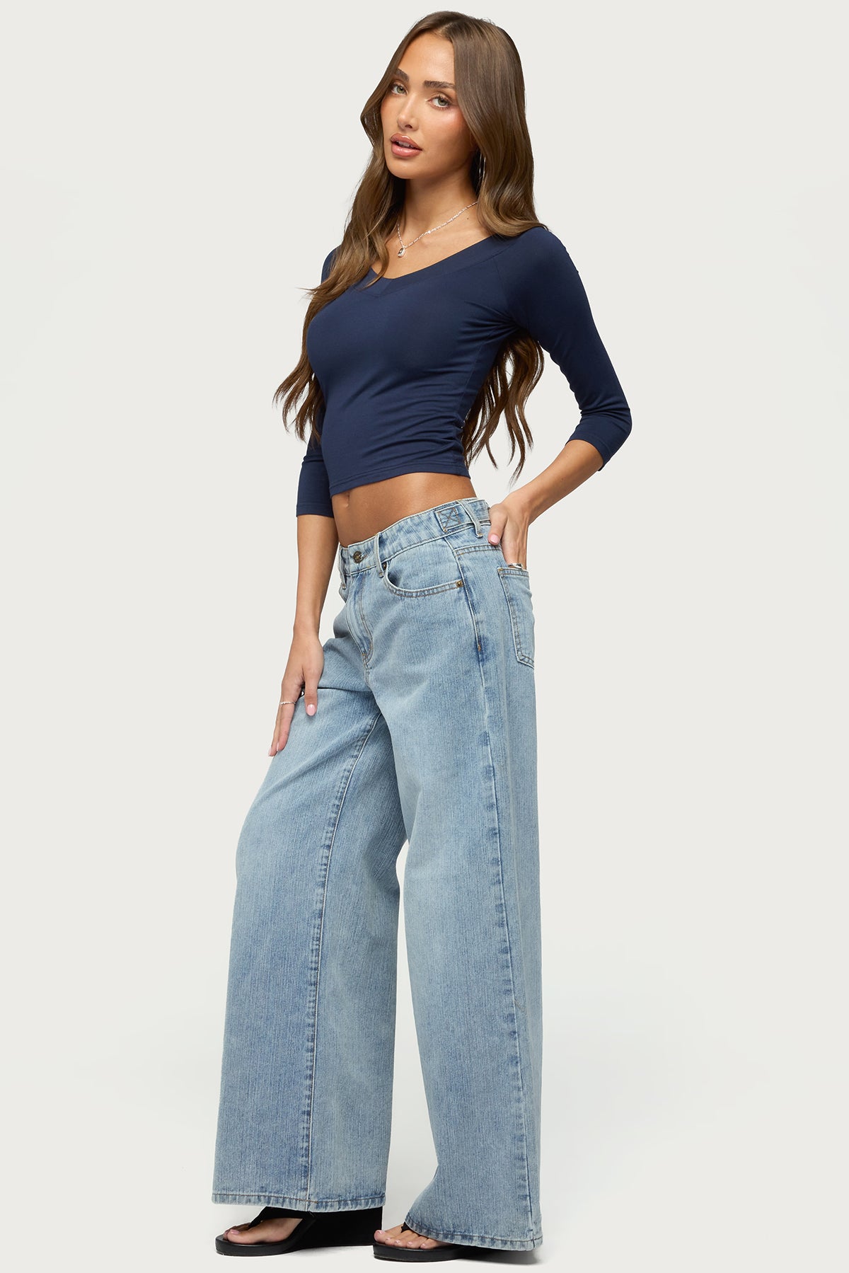 Cecilie Quarter Sleeve V Neck Top - Image 4